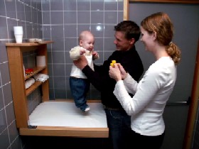 �X�E�F�[�f�����I���c������